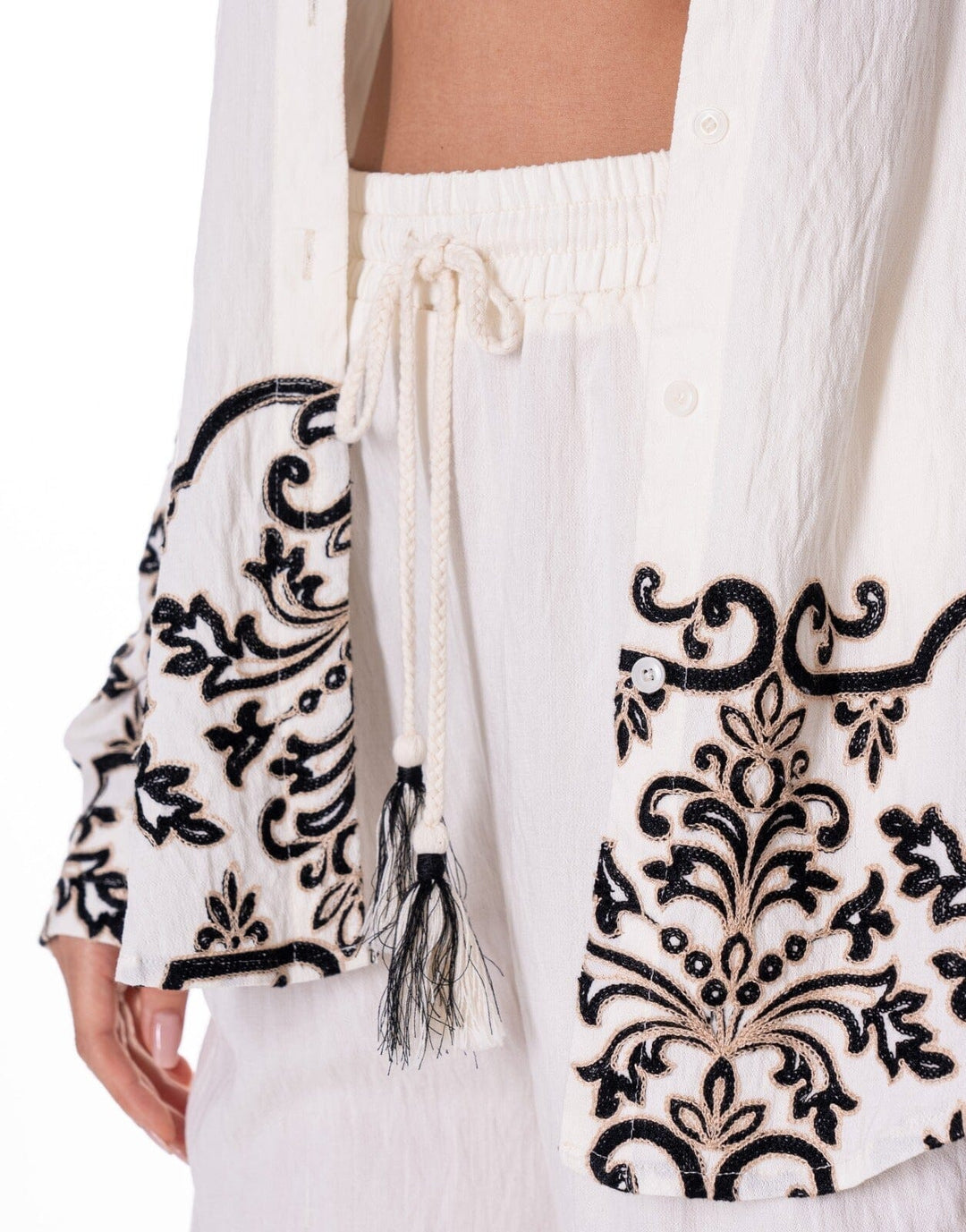 WOMEN'S LONG SLEEVE TOP WITH BRALETT & ELASTIC WAIST PANTS EMBROIDERY DETAILED 3PC. SET