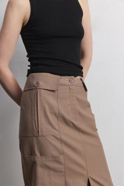 WOMEN'S BUTTON CLOSURE POCKETS MAXI SKIRT
