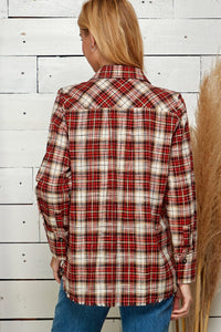 WOMEN'S LONG SLEEVE FRONT POCKET BUTTON UP PLAID SHIRT