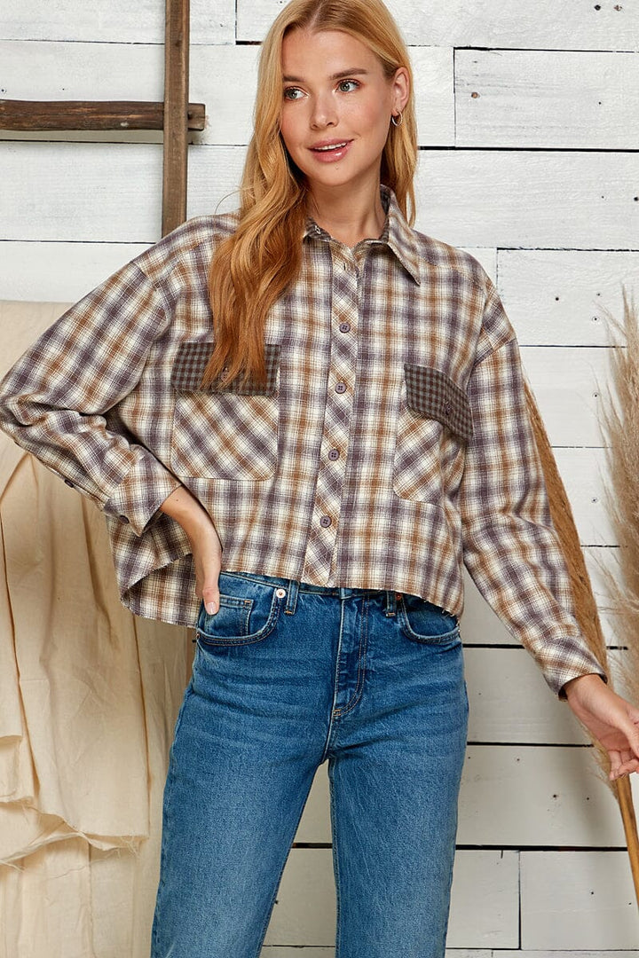WOMEN'S LONG SLEEVE FRONT POCKETs BUTTON UP PLAID SHIRT