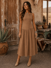 WOMEN'S SLEEVELESS BUTTON CLOSURE FRONT POCKETS MAXI DRESS