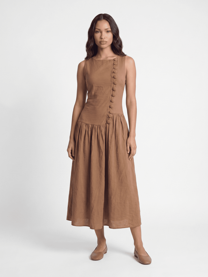 WOMEN'S SLEEVELESS BUTTON CLOSURE FRONT POCKETS MAXI DRESS
