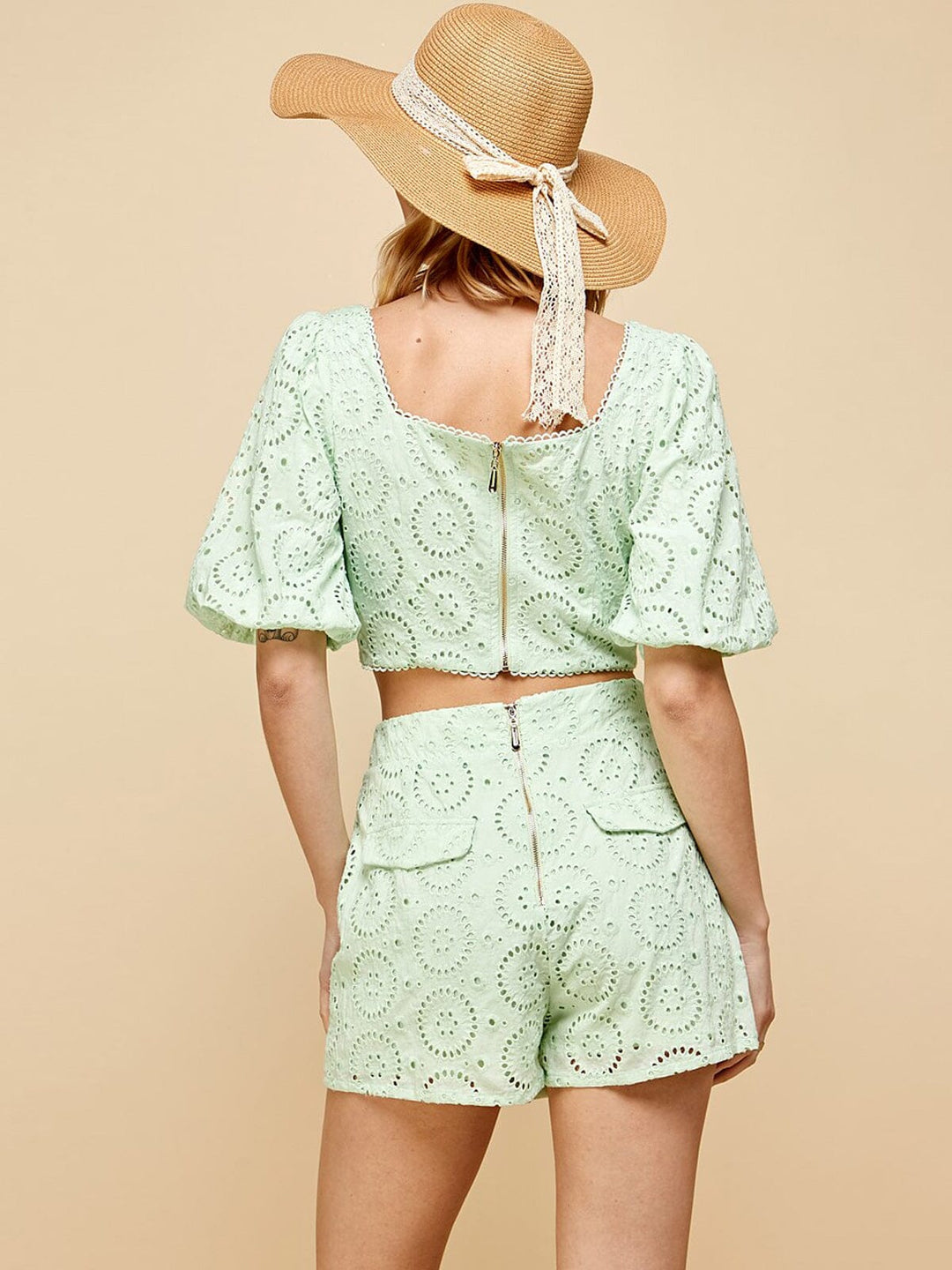 WOMEN'S SHORT SLEEVE CROP TOP & ZIP UP MINI SKORTS EYELET 2PC SET