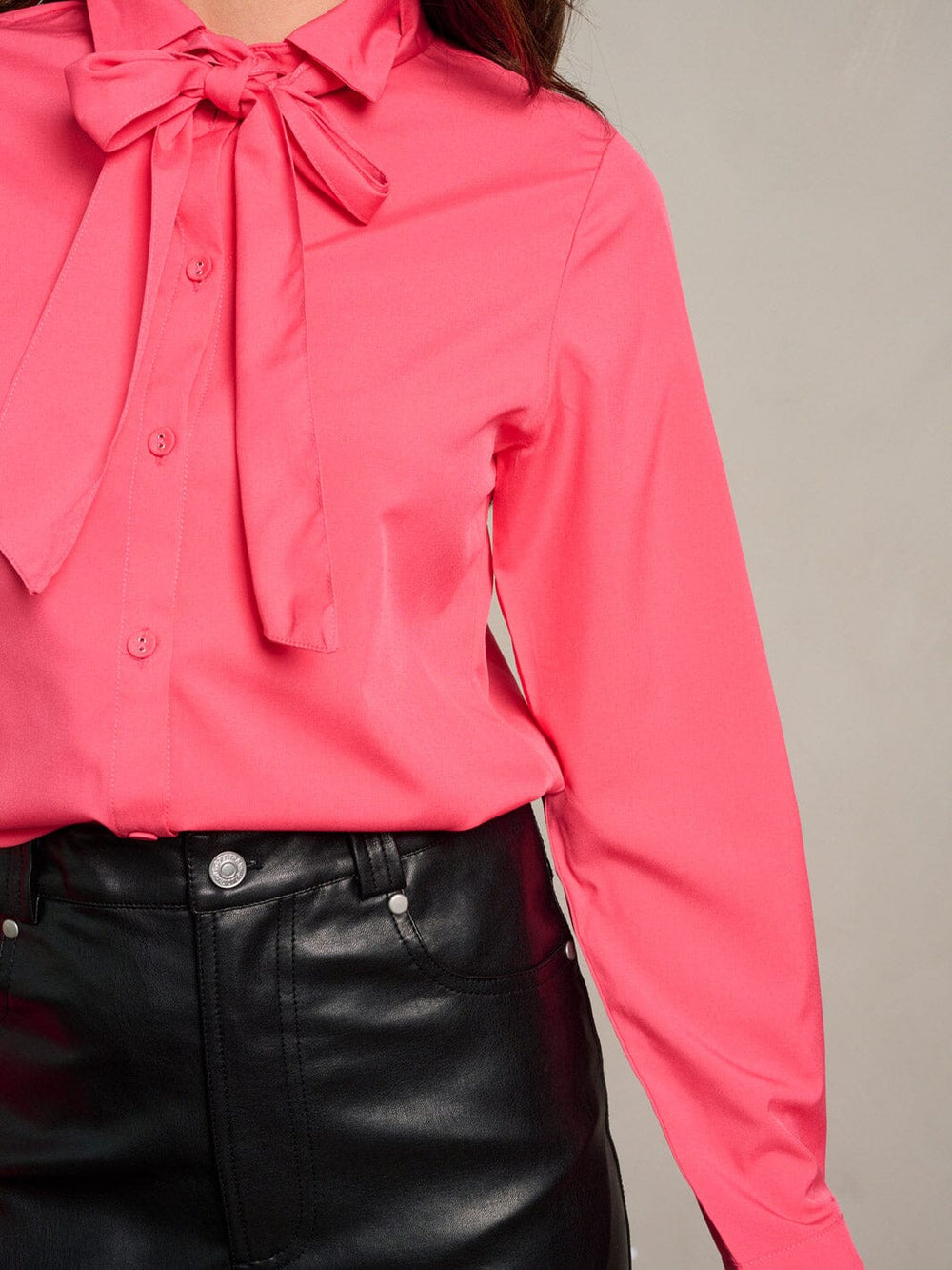 WOMEN'S LONG SLEEVE BUTTON UP NECK TIE BLOUSE TOP