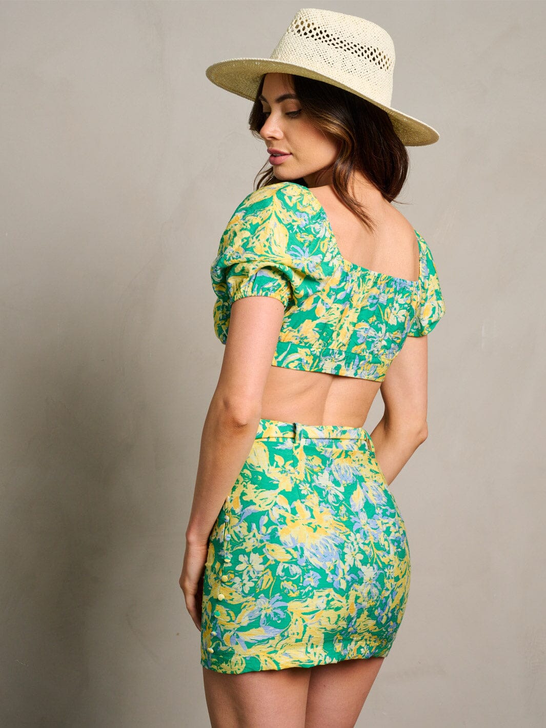 WOMEN'S SHORT SLEEVE CROP TOP & MINI SKIRT FLORAL 2PC.SET