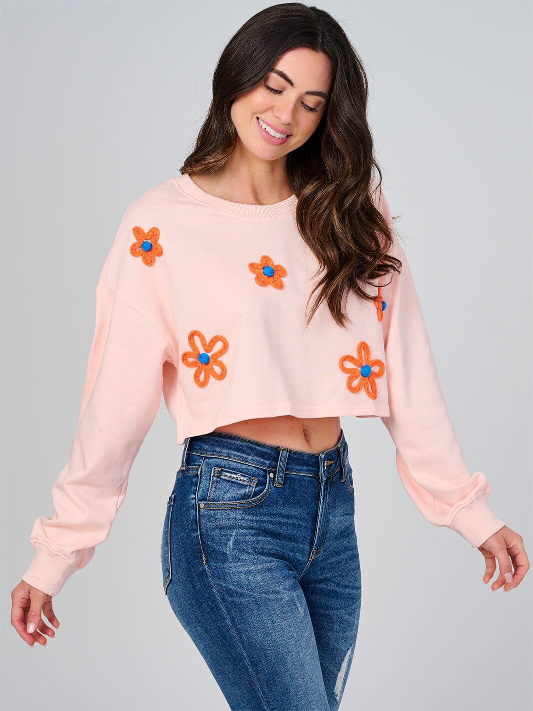 WOMEN'S LONG SLEEVE FLOWER DETAILED CROP TOP