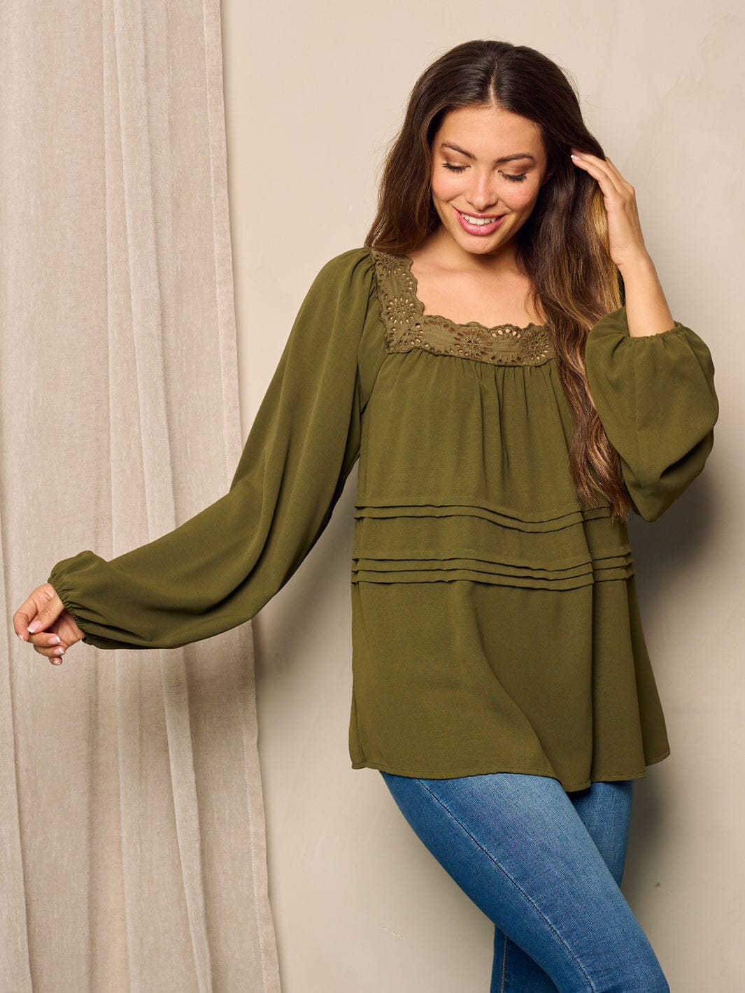 WOMEN'S LONG BALLON SLEEVE EYELET DEYAILED TUNIC BLOUSE TOP