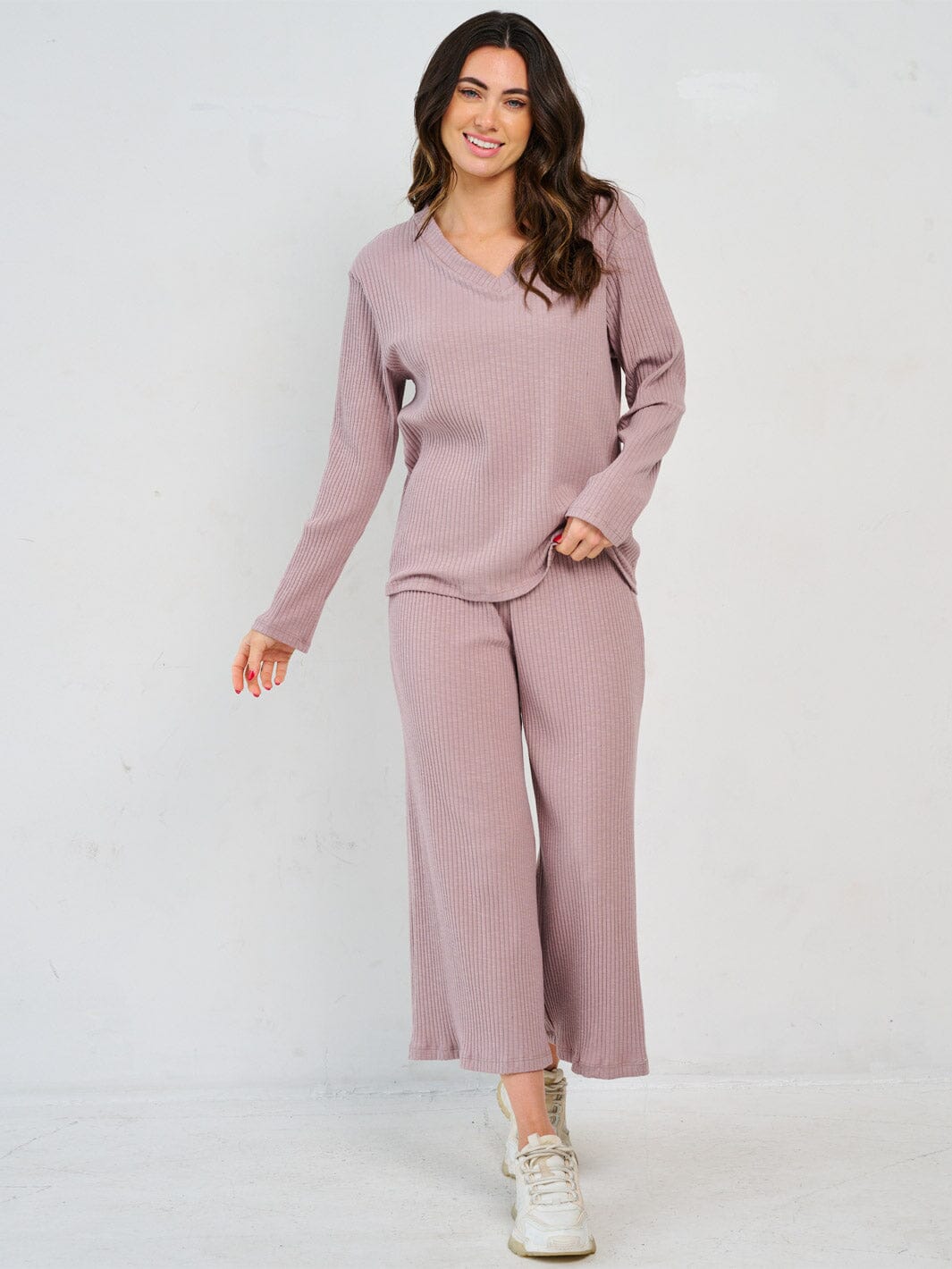 WOMEN'S LONG SLEEVE TOP & ELASTIC WAIST CROP PANTS RIBBED 2PC. SET