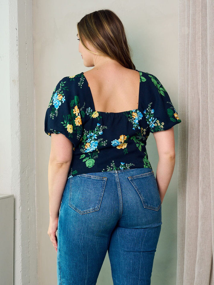 PLUS SIZE SHORT SLEEVE SURPLICE FLORAL BLOUSE TOP