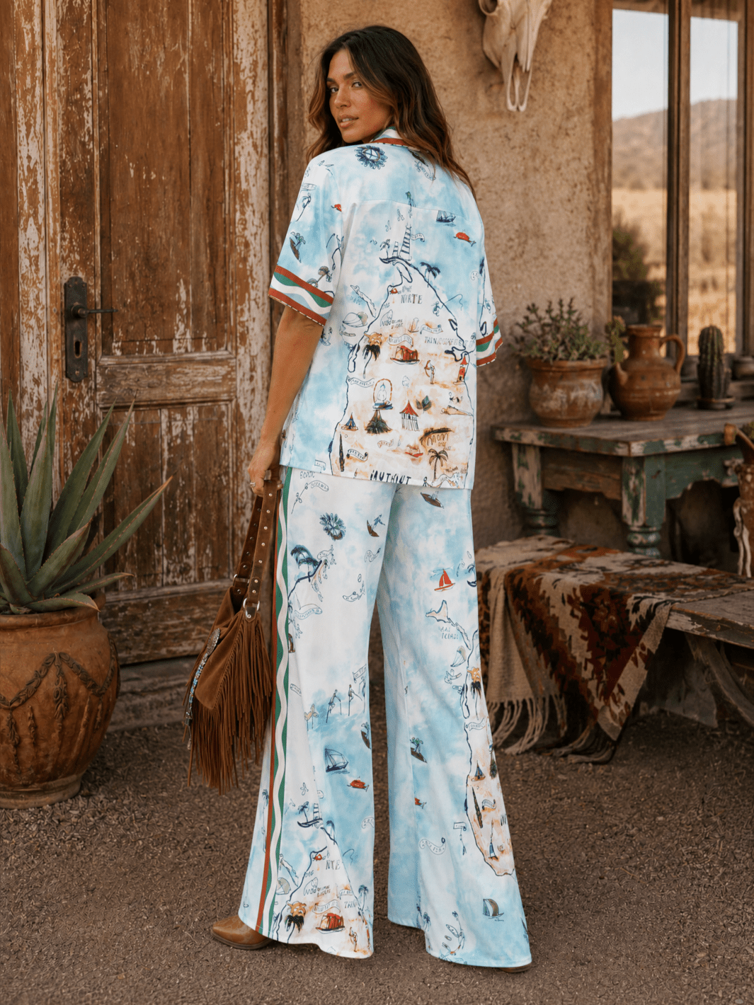 WOMEN'S SHORT SLEEVE BUTTON UP BLOUSE & ELASTIC WAIST WIDE LEG PANTS MULTI PRINT 2PC. SET