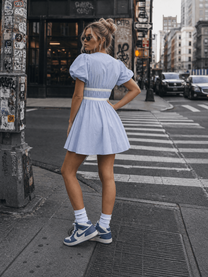 WOMEN'S SHORT PUFF SLEEVE V-NECK ELASTIC WAIST FRONT POCKETS MINI DRESS