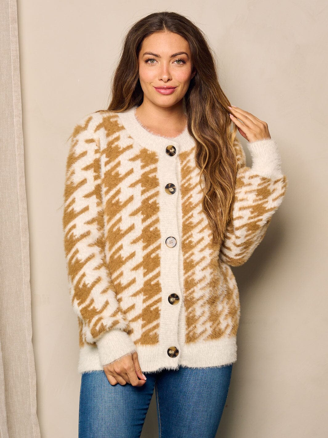 WOMEN'S LONG SLEEVE FRONT POCKETS BUTTON UP COLORBLOCK SWEATER