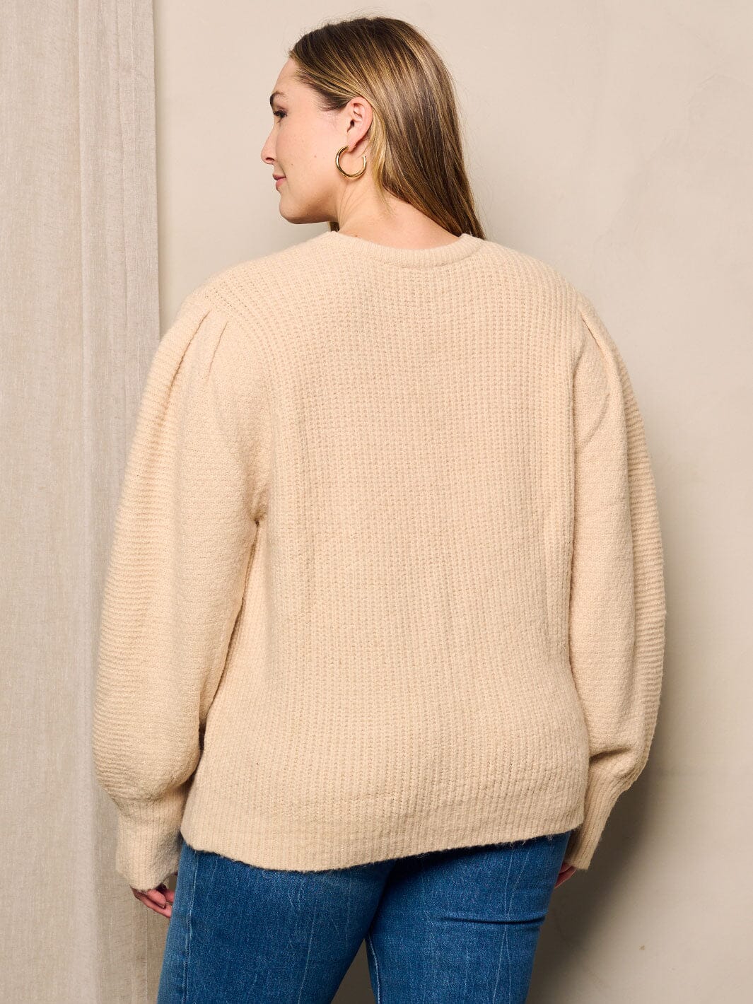 PLUS SIZE LONG BALLON SLEEVE FLORAL DETAILED SWEATER