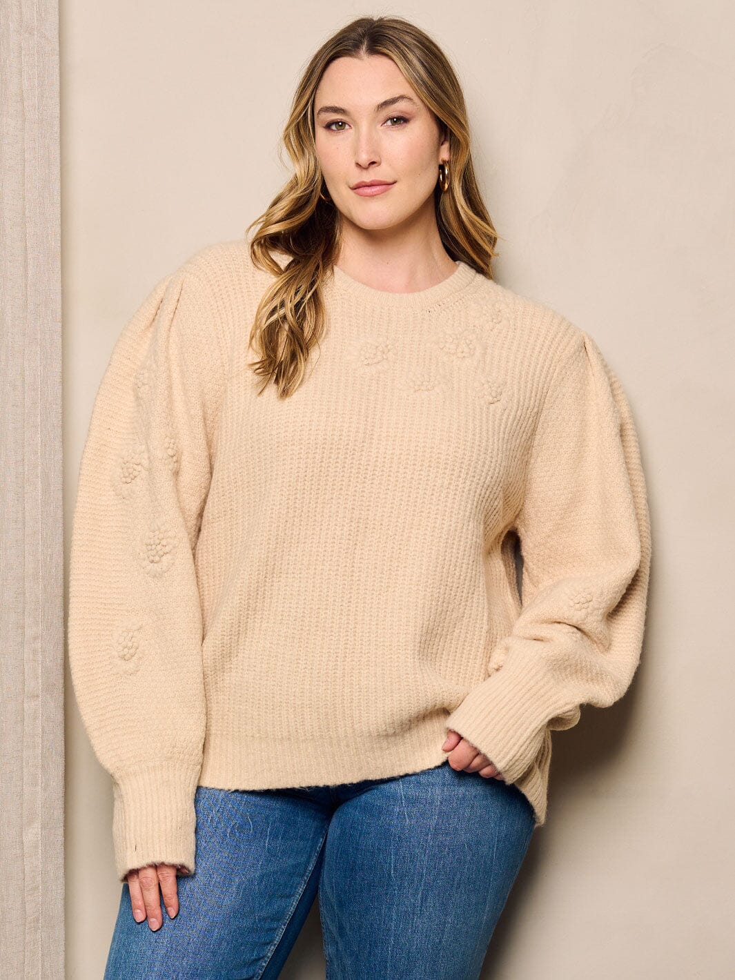 PLUS SIZE LONG BALLON SLEEVE FLORAL DETAILED SWEATER