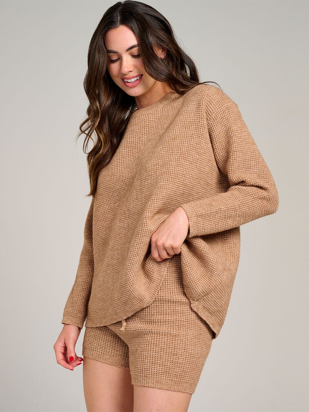 WOMEN'S LONG SLEEVE TOP & ELASTIC WAIST SHORTS KNIT 2PC. SET
