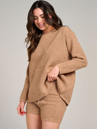 WOMEN'S LONG SLEEVE TOP & ELASTIC WAIST SHORTS KNIT 2PC. SET