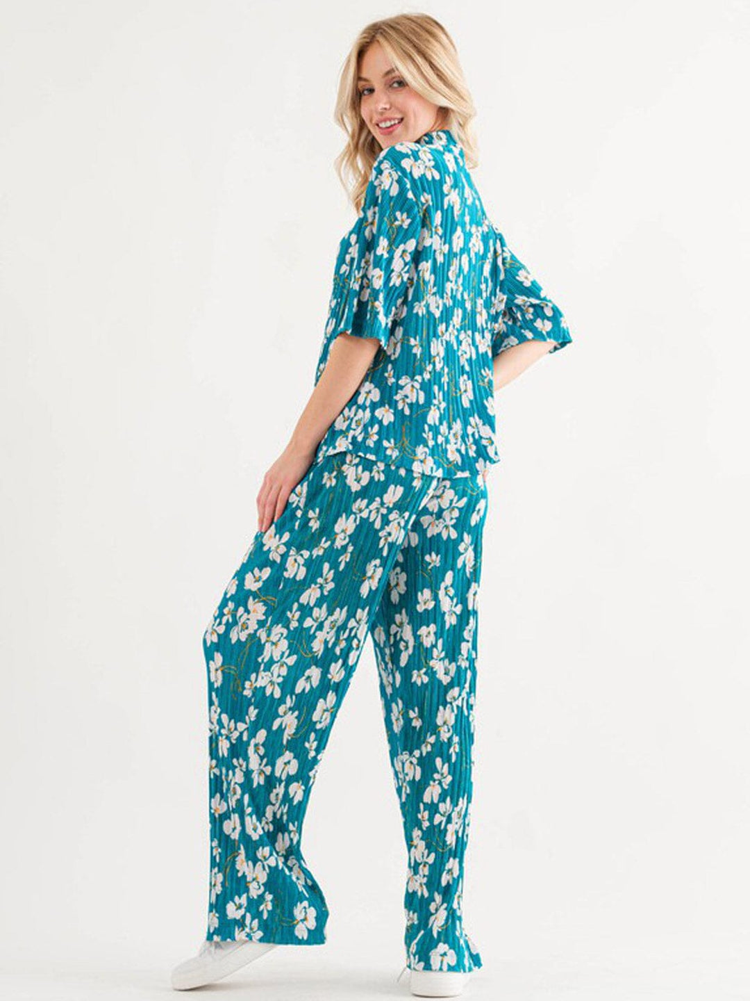 WOMEN'S SHORT SLEEVE TOP & HIGH WAIST PANTS 2PC. FLORAL SET