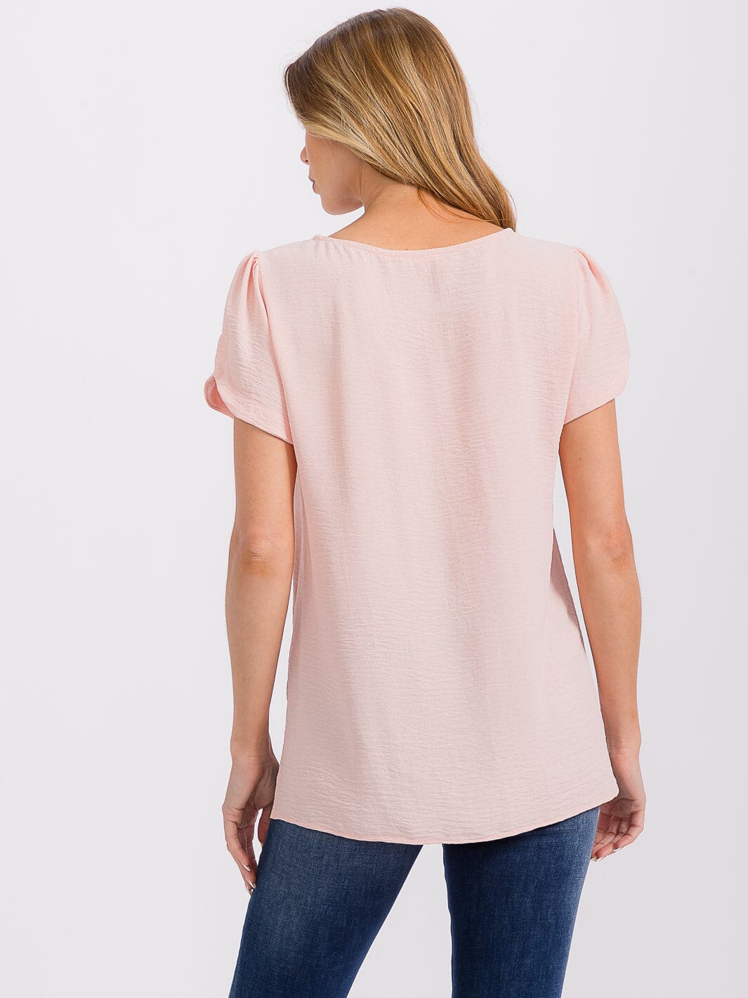 WOMEN'S SHORT DETAILED SLEEVE HIGH-LOW SOLID BLOUSE