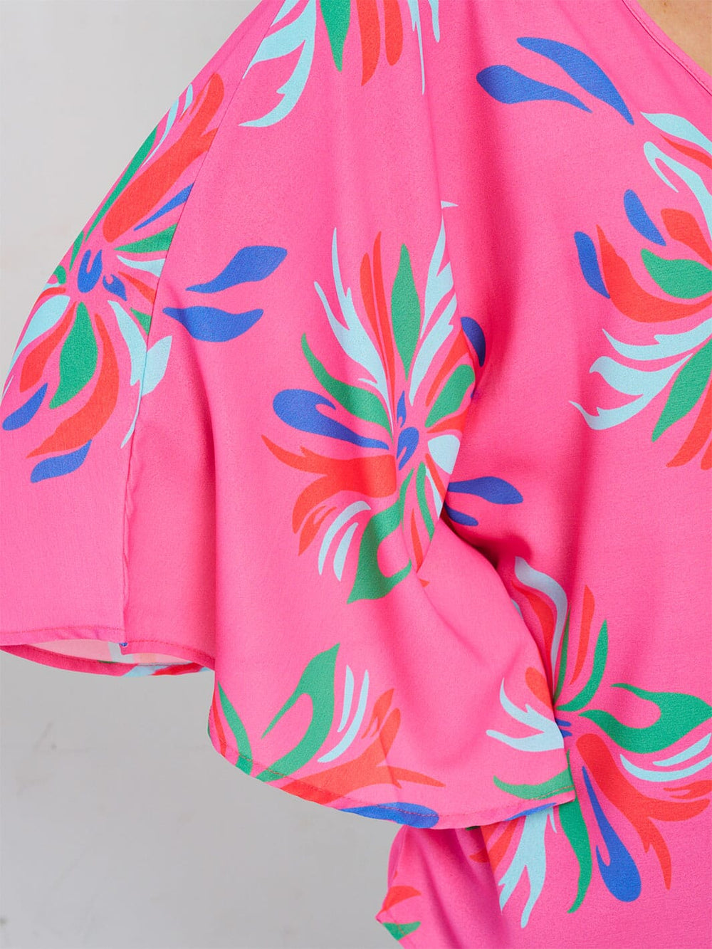 WOMEN'S 3/4 SLEEVE V-NECK TUNIC PRINTED BLOUSE