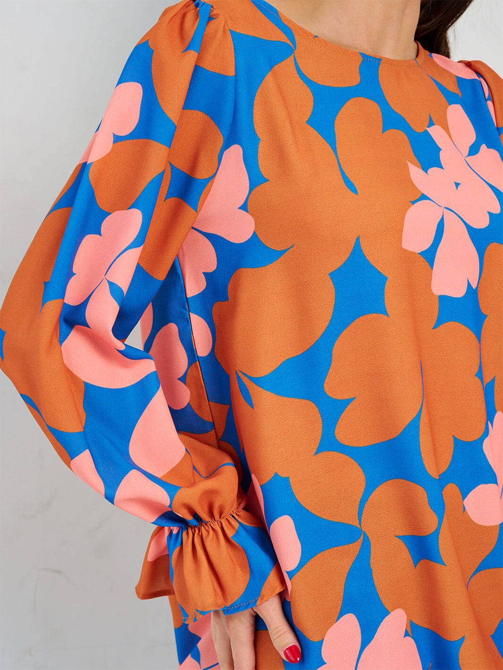 WOMEN'S LONG SLEEVE FLORAL BLOUSE