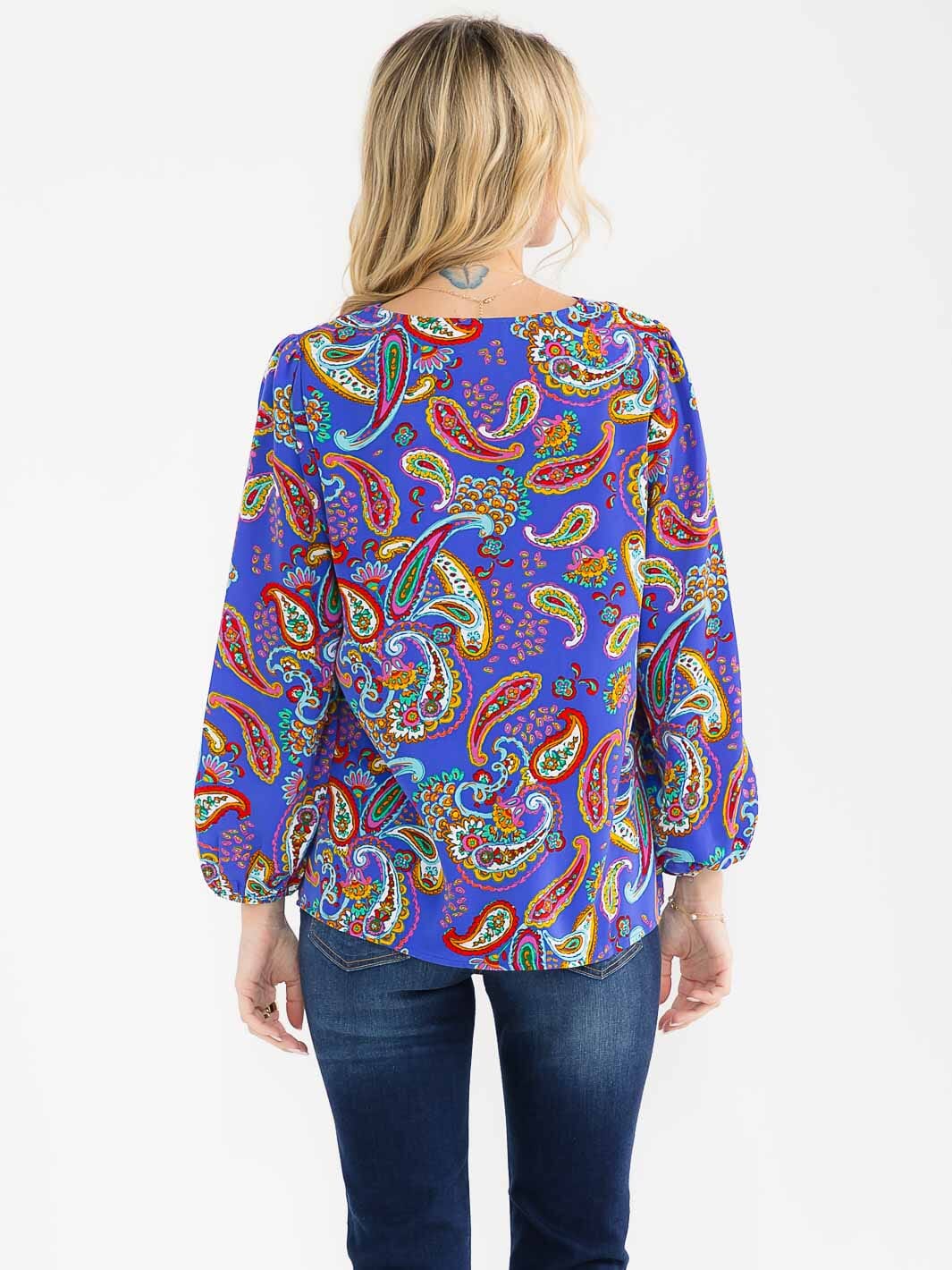 WOMEN'S LONG SLEEVE V-NECK MULTI PRINT BLOUSE