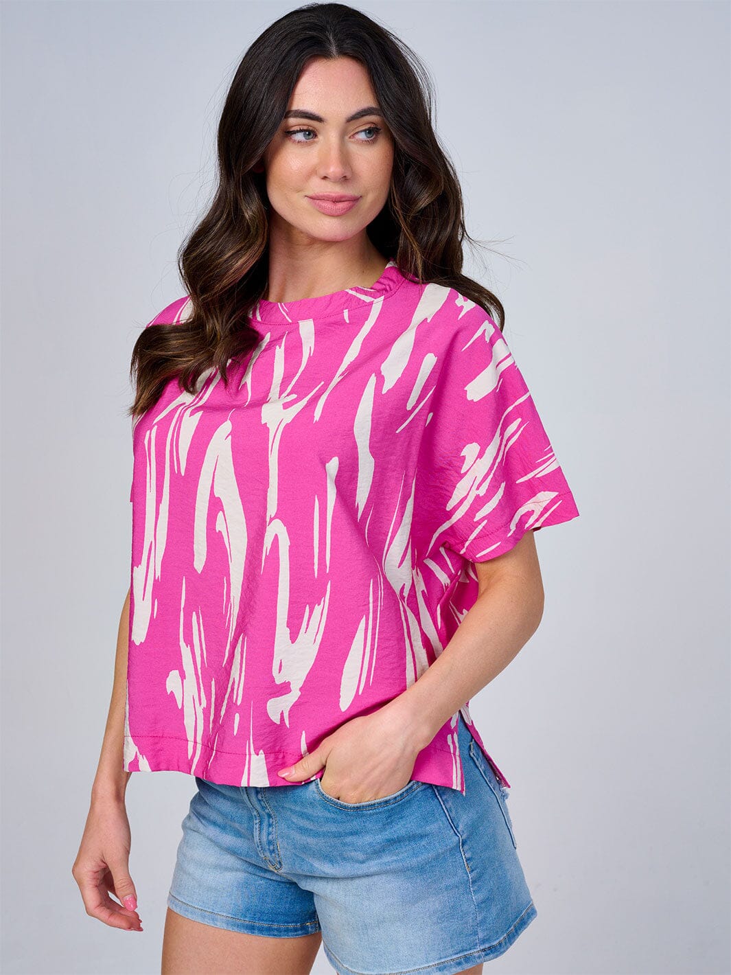 WOMEN'S SHORT SLEEVE COLORBLOCK PRINT BLOUSE