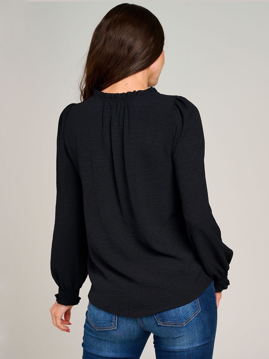 WOMEN'S LONG SLEEVE V-NECK RUFFLE HIGH-LOW BLOUSE