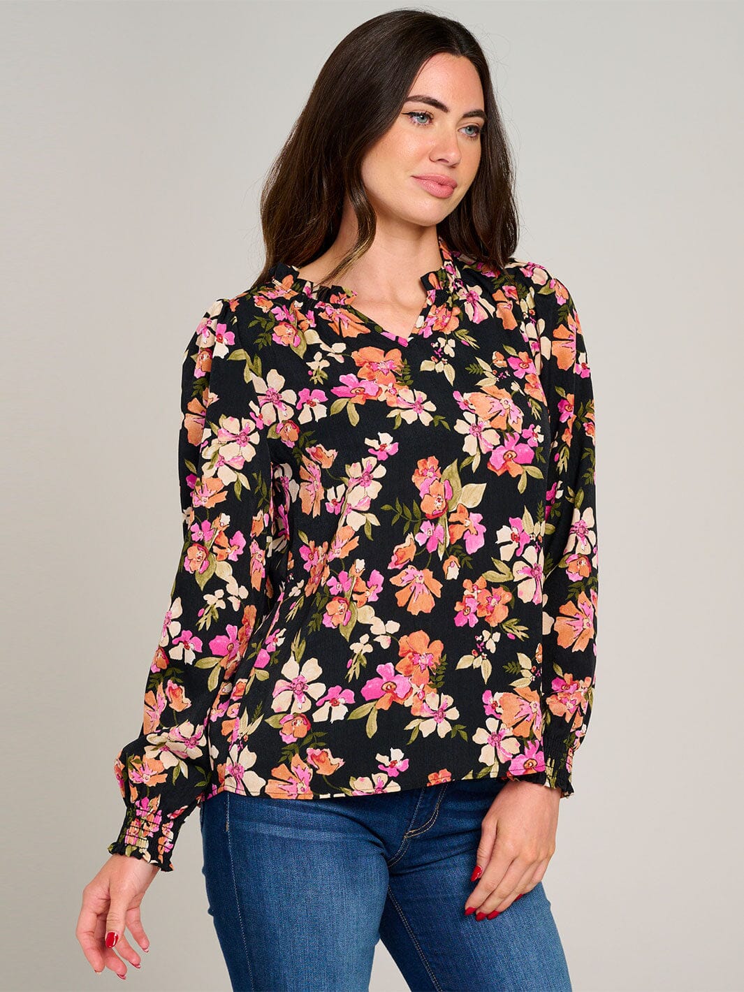 WOMEN'S LONG SLEEVE V-NECK RUFFLE HIGH-LOW FLORAL BLOUSE