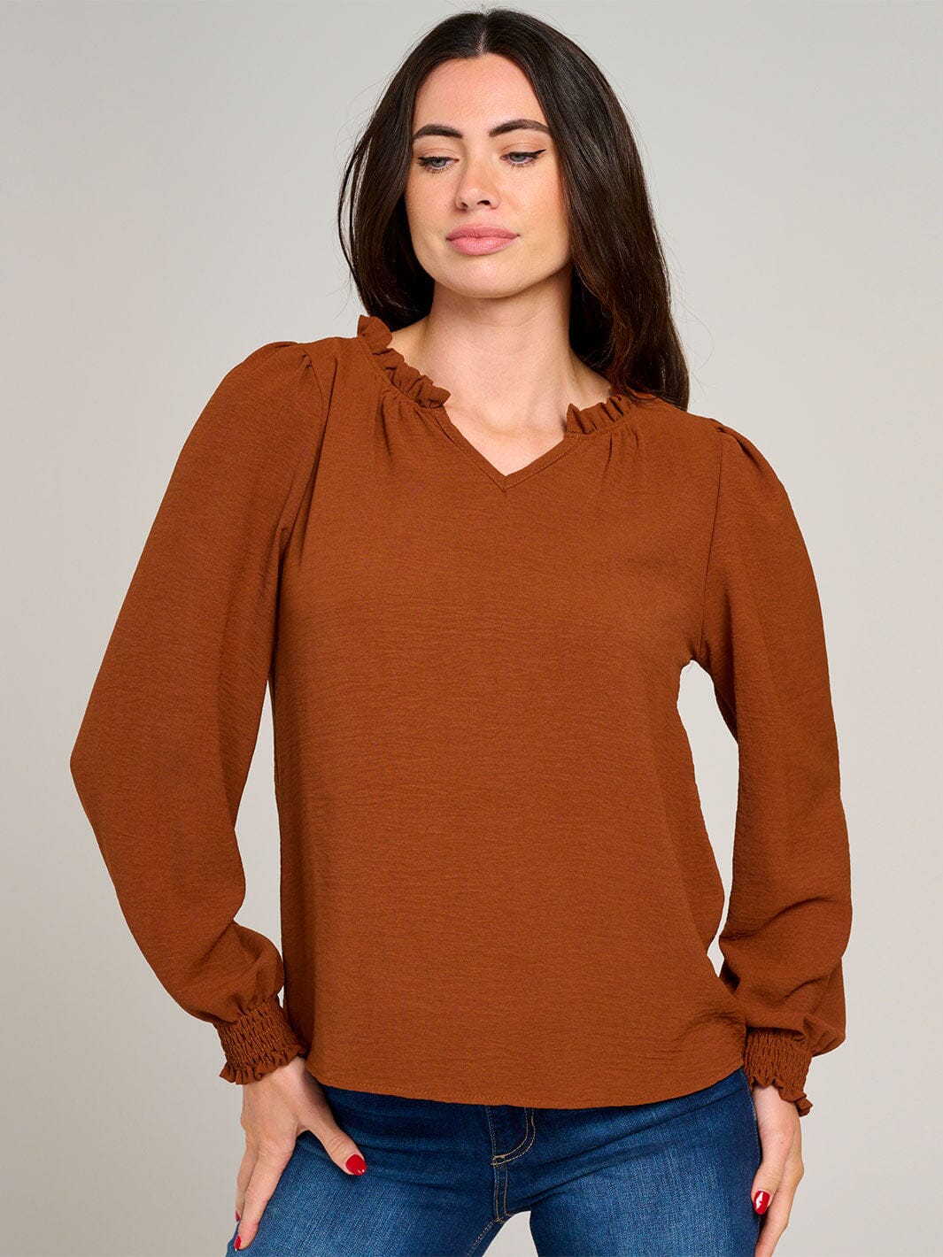 WOMEN'S LONG SLEEVE V-NECK RUFFLE HIGH-LOW BLOUSE