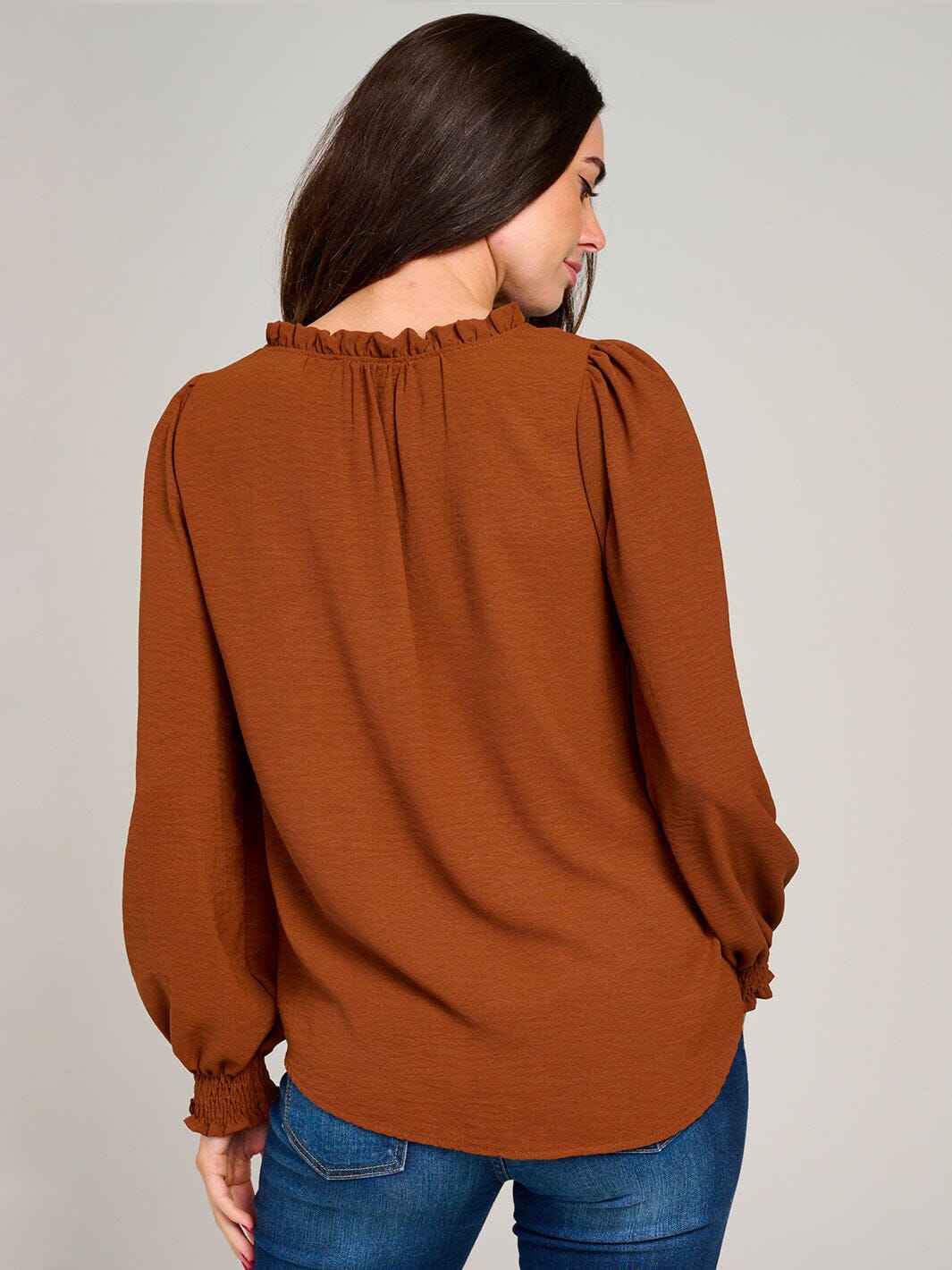 WOMEN'S LONG SLEEVE V-NECK RUFFLE HIGH-LOW BLOUSE