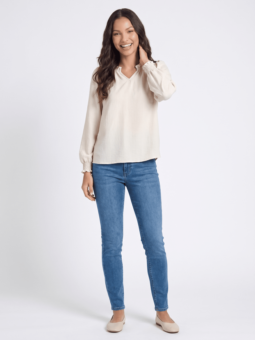 WOMEN'S LONG SLEEVE RUFFLE V-NECK BLOUSE