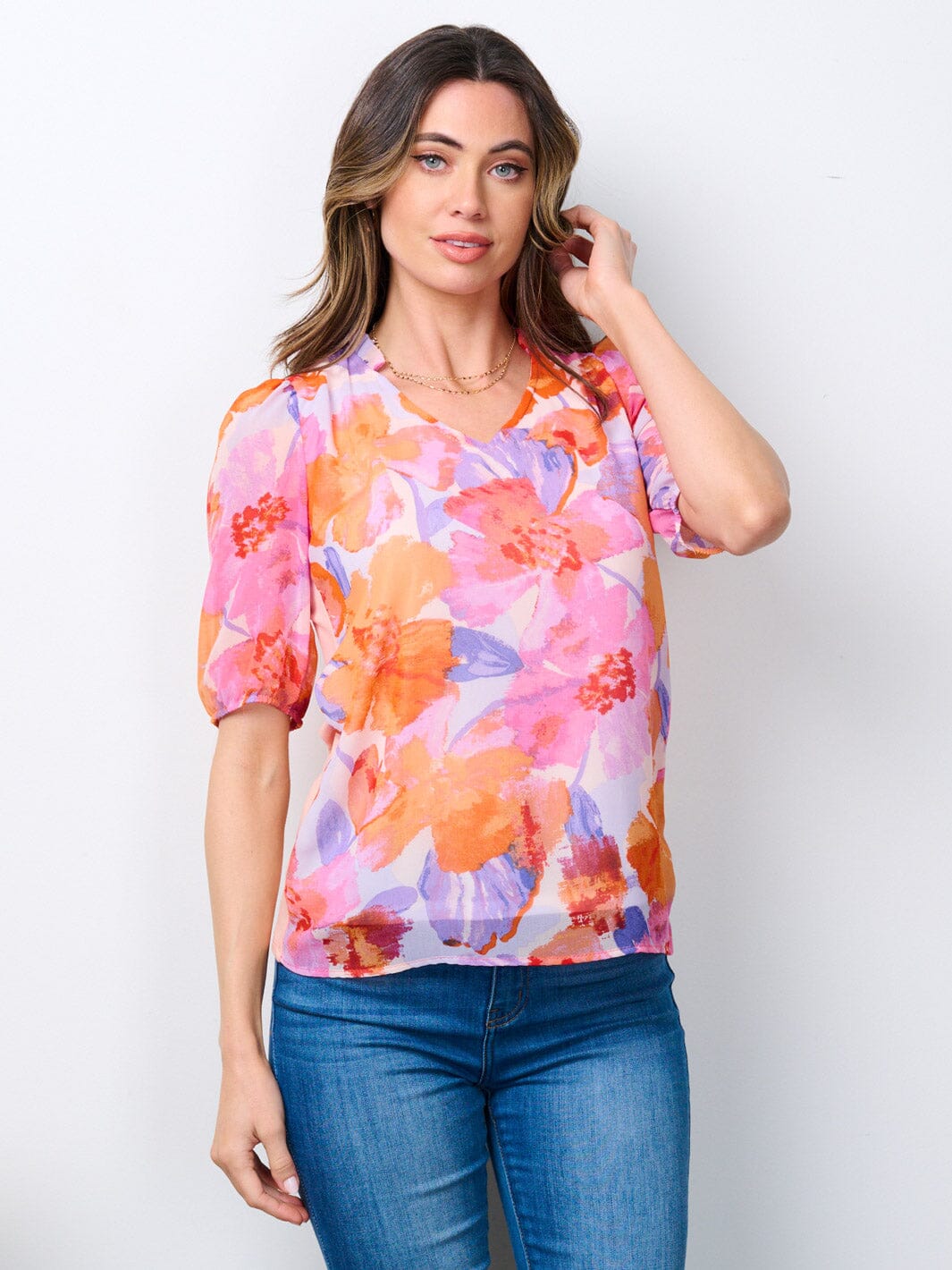 WOMEN'S SHORT SLEEVE V-NECK FLORAL BLOUSE TOP