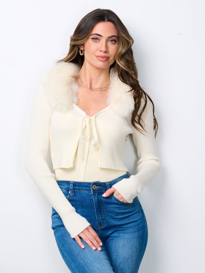 WOMEN'S LONG SLEEVE FUR COLLARD RIB CROP TOP