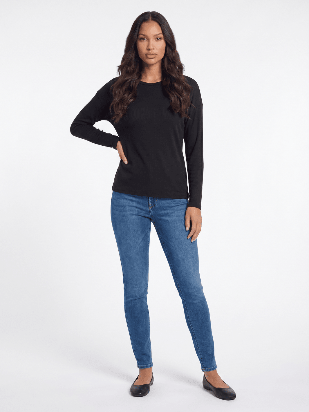 WOMEN'S LONG SLEEVE RIBBED SOLID TOP