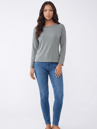 WOMEN'S LONG SLEEVE RIBBED SOLID TOP