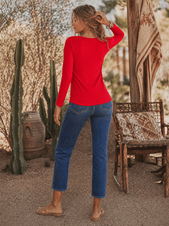 WOMEN'S LONG SLEEVE RIBBED SOLID TOP