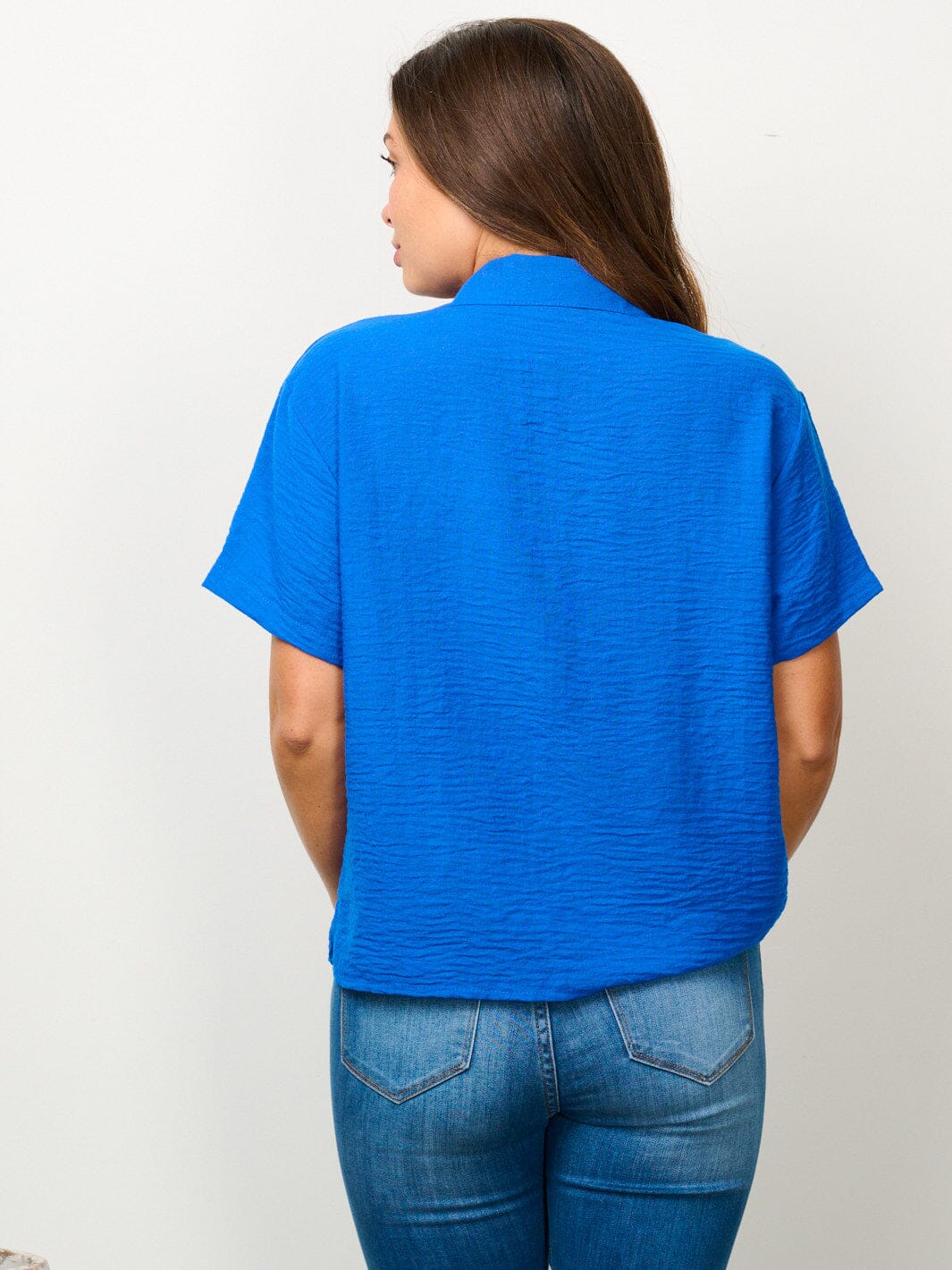 WOMEN'S SHORT SLEEVE BUTTON UP FRONT POCKET TOP