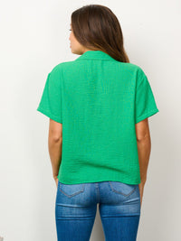 WOMEN'S SHORT SLEEVE BUTTON UP FRONT POCKET TOP