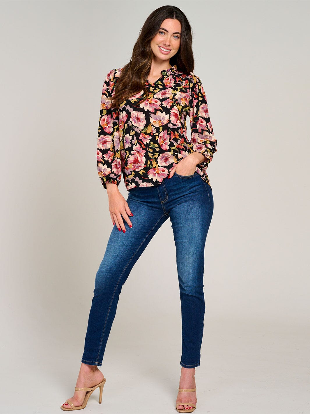 WOMEN'S LONG SLEEVE V-NECK RUFFLE HIGH-LOW FLORAL BLOUSE
