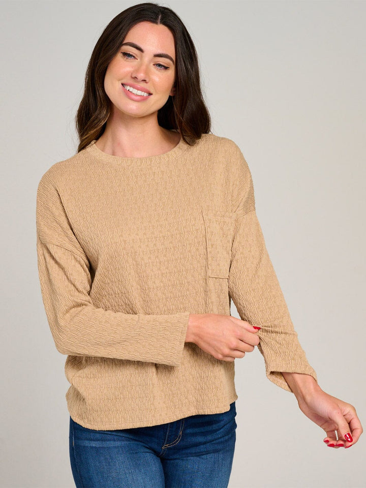 WOMEN'S LONG SLEEVE FRONT POCKET DETAILED BLOUSE