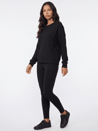 ******************WOMEN'S LONG SLEEVE FRONT POCKET RIBBED TOP