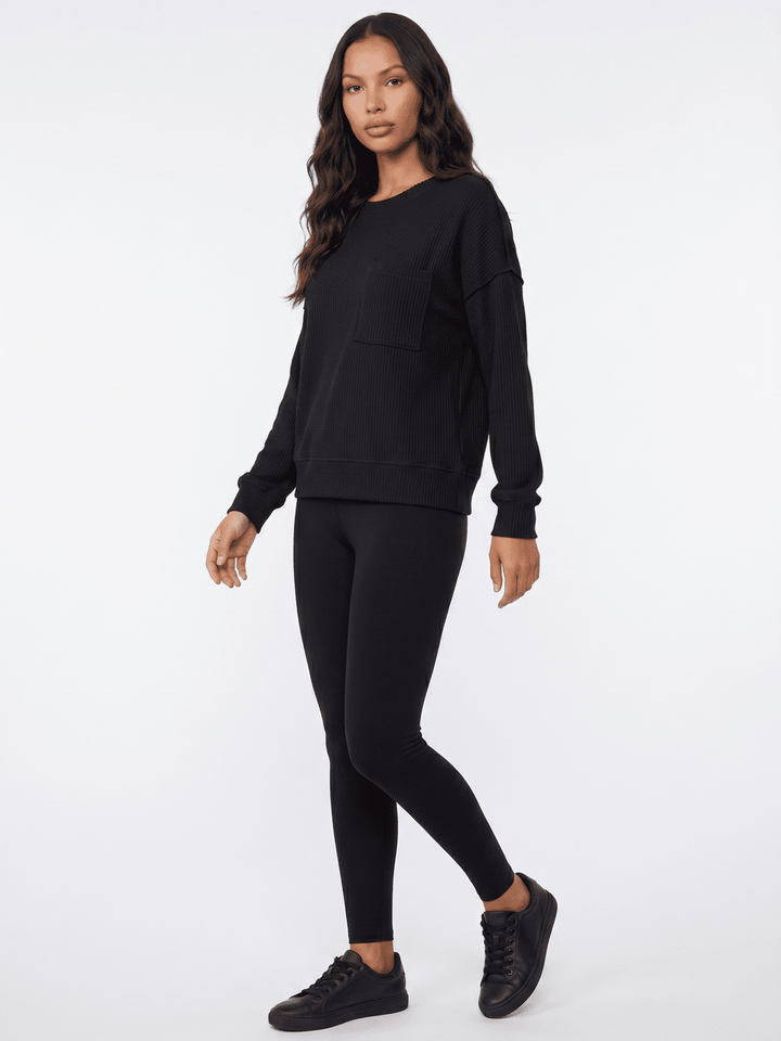 ******************WOMEN'S LONG SLEEVE FRONT POCKET RIBBED TOP