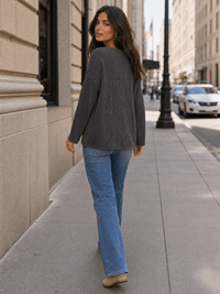 ******************WOMEN'S LONG SLEEVE FRONT POCKET RIBBED TOP
