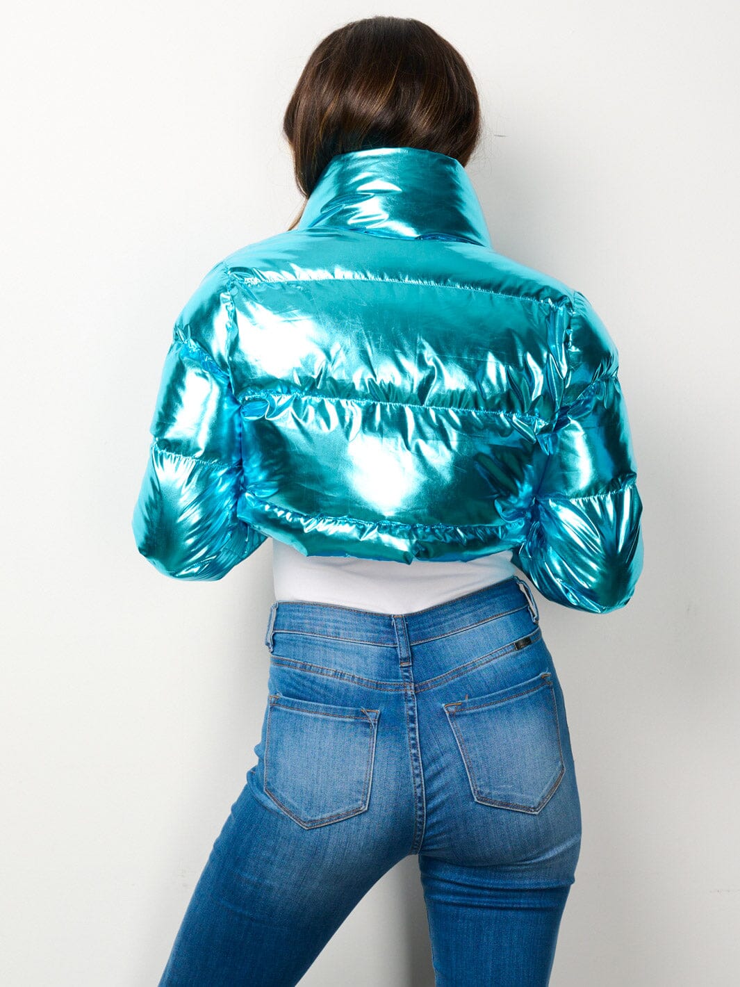 WOMEN'S LONG SLEEVE BUTTON CLOSURE CROP PUFFER JACKET