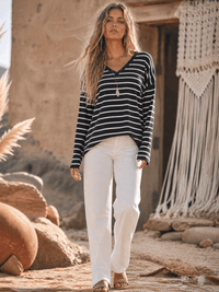 WOMEN'S LONG SLEEVE V-NECK COLORBLOCK STRIPES TOP