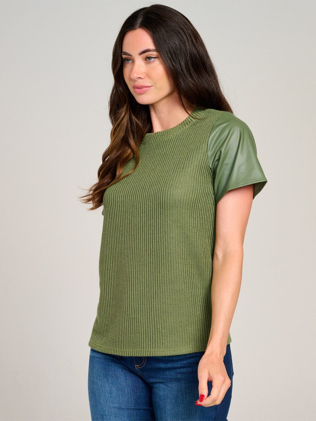 WOMEN'S SHORT SLEEVE KNIT CONTRAST PU PLEATHER BLOUSE