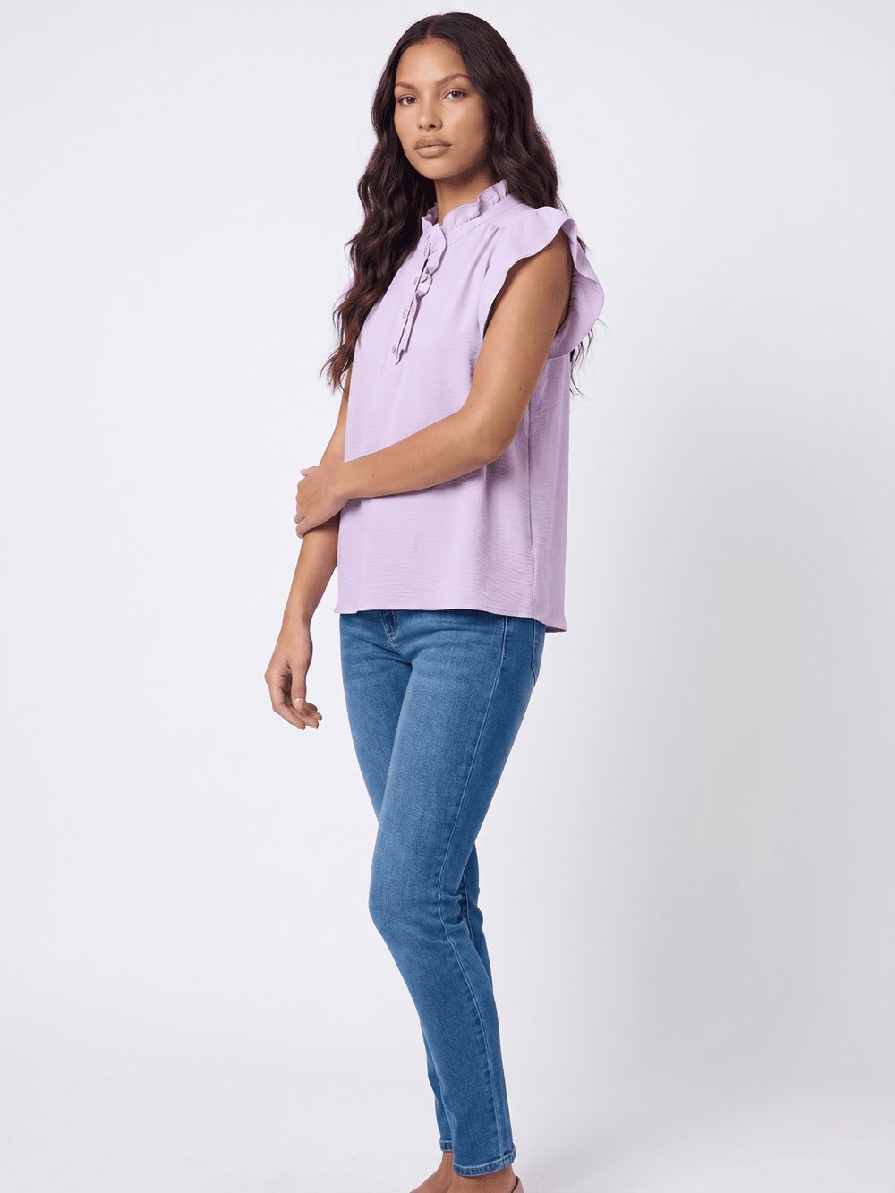 WOMEN'S SHORT RUFFLE SLEEVE BUTTON UP BLOUSE