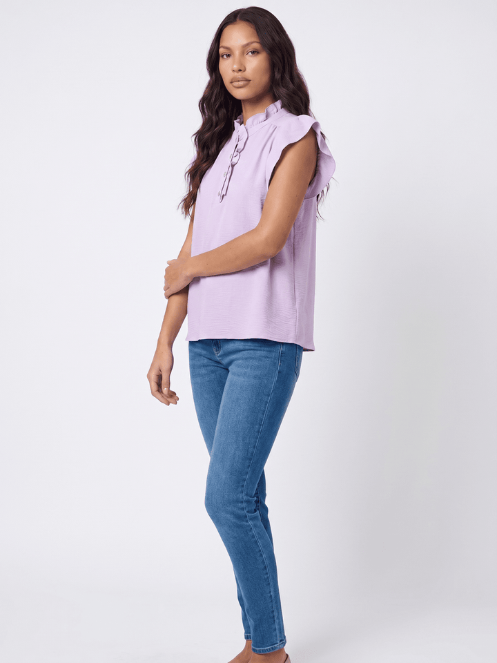 WOMEN'S SHORT RUFFLE SLEEVE BUTTON UP BLOUSE