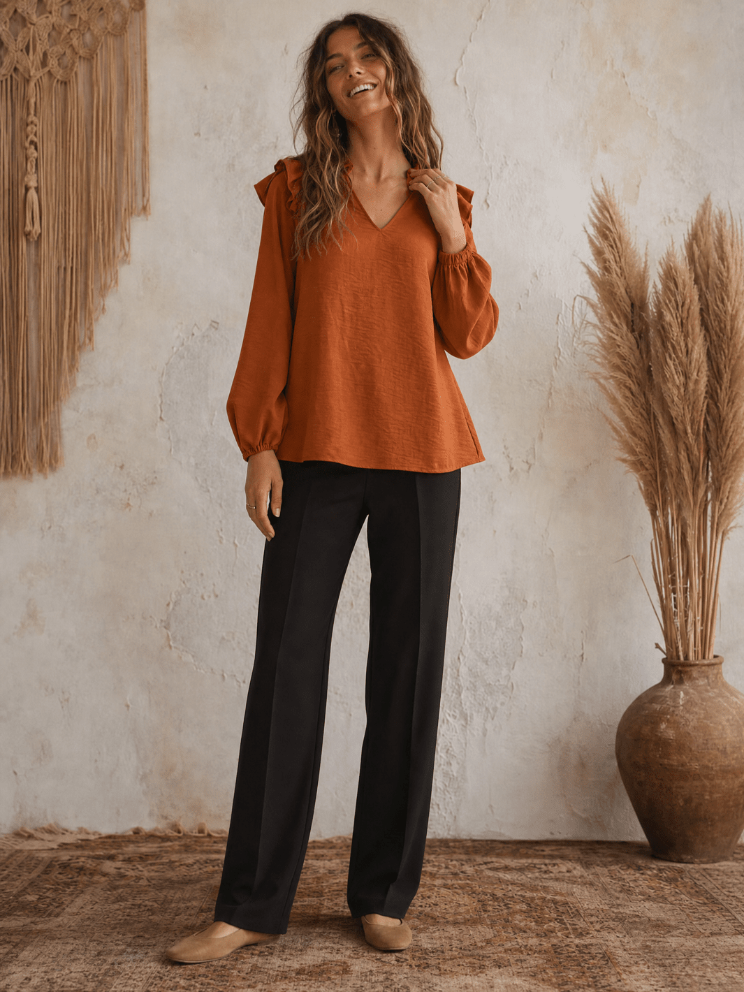 WOMEN'S LONG SLEEVE V-NECK BLOUSE