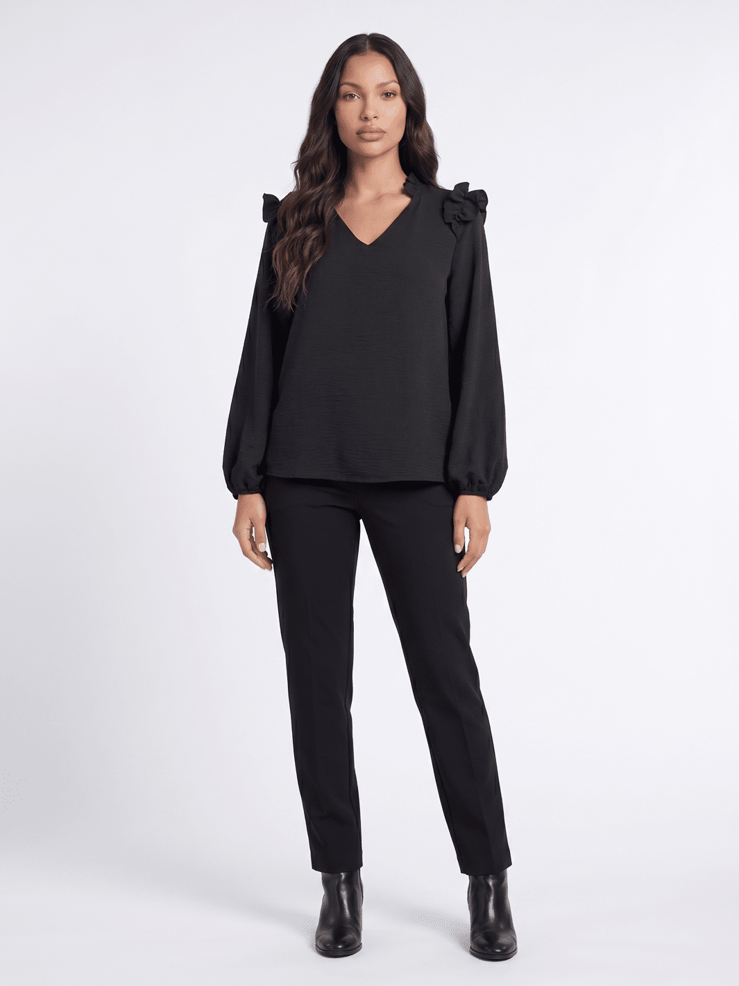 WOMEN'S LONG SLEEVE V-NECK BLOUSE